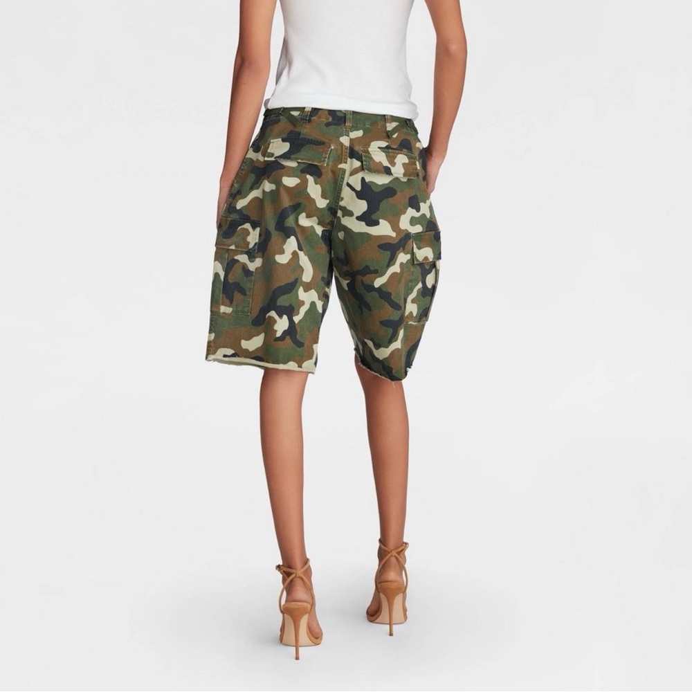 KBB Women's Mid-Rise Cargo Shorts Green Camo XS,S,M,L,XL,XXL,1X,2X,3X,4X - Picture 2 of 8